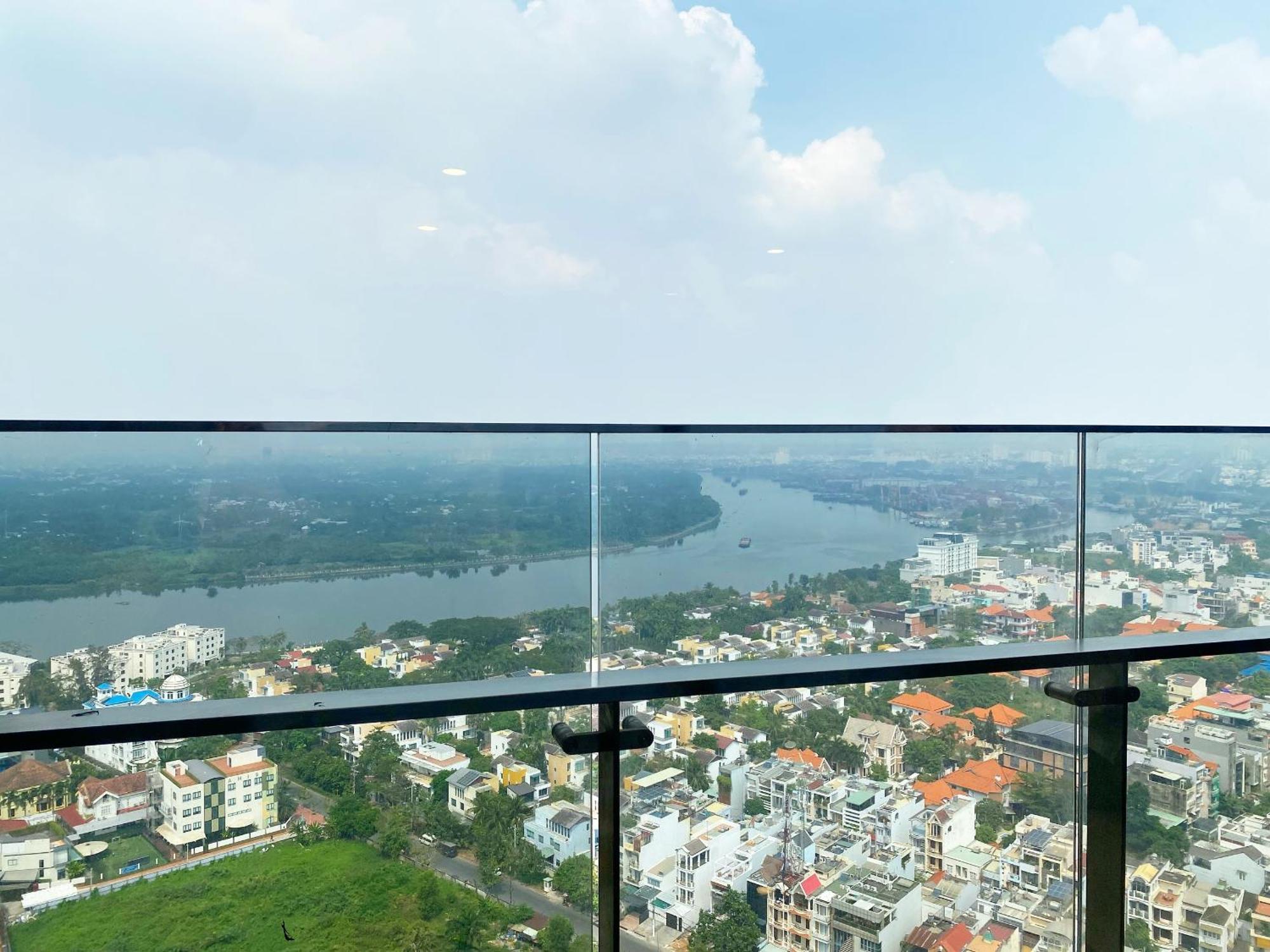 Lumiere Riverside - Raymond Holm - Luxurious 5-Star Apartment Ho-Chi-Minh-Stadt Exterior foto
