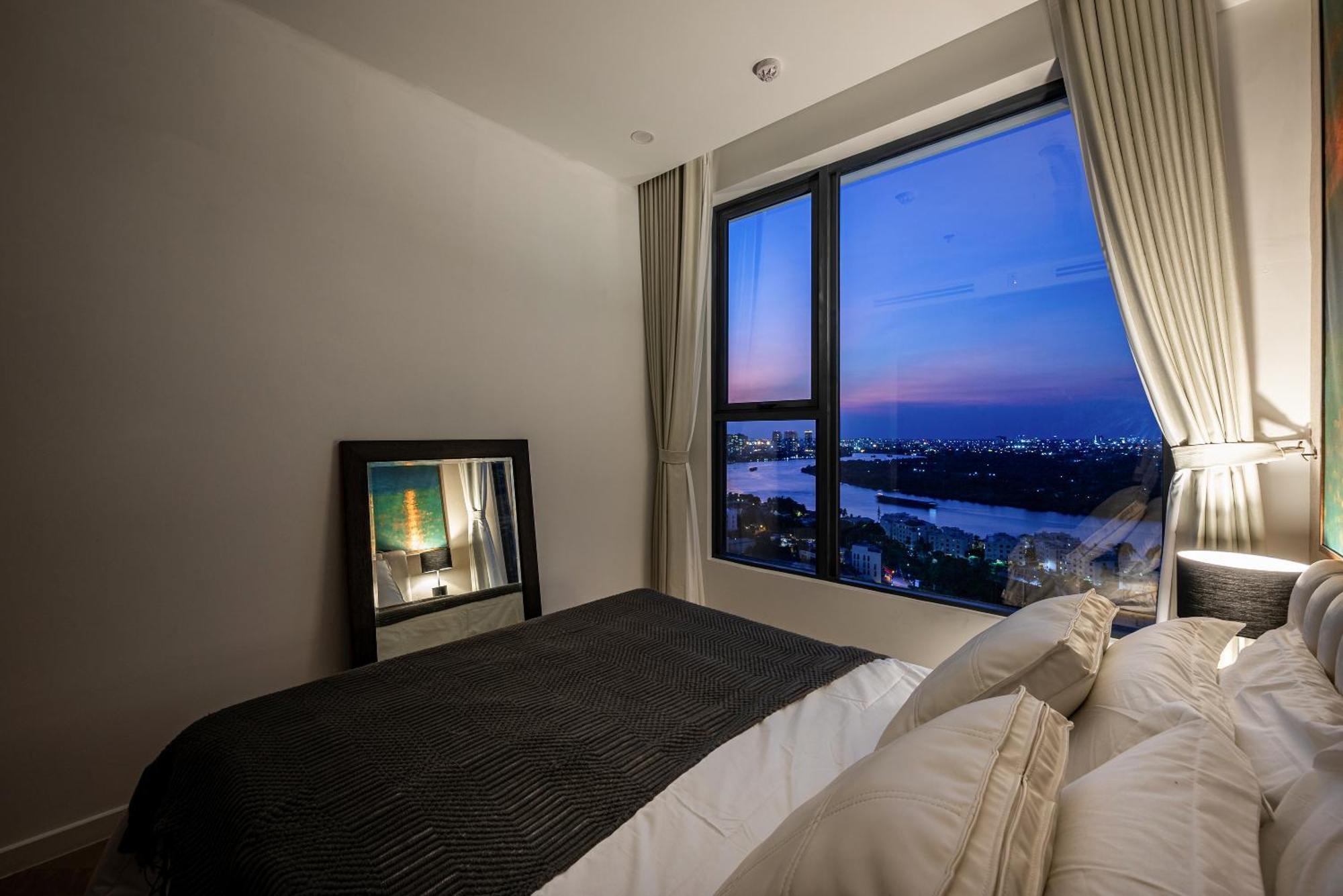 Lumiere Riverside - Raymond Holm - Luxurious 5-Star Apartment Ho-Chi-Minh-Stadt Exterior foto